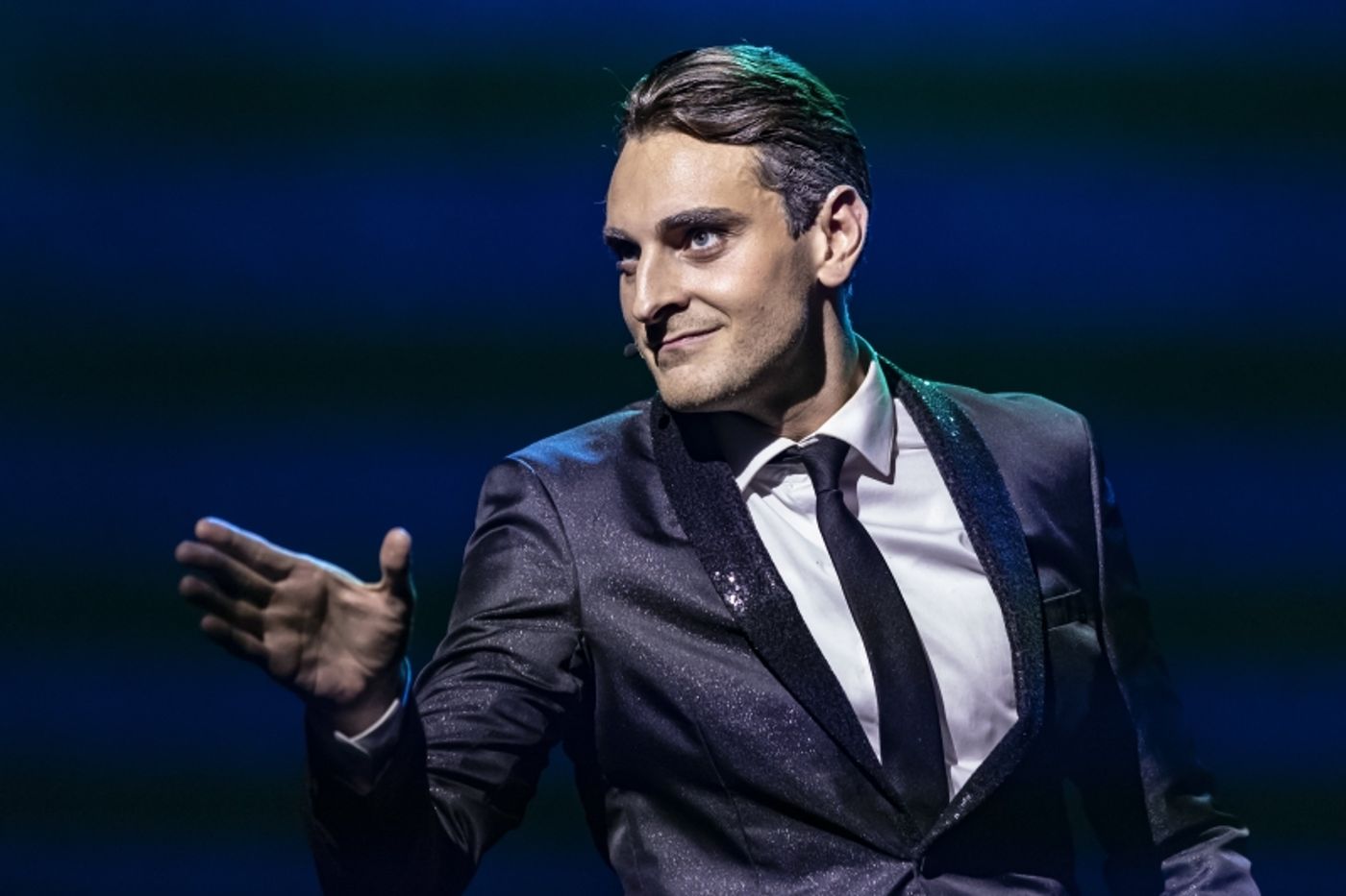 Review: JERSEY BOYS at Chateau Neuf - Oh, What A Night! Jersey Boys Delivers, Firing on All Cylinders Review: JERSEY BOYS at Chateau Neuf - Oh, What A Night! Jersey Boys Delivers, Firing on All Cylinders Image