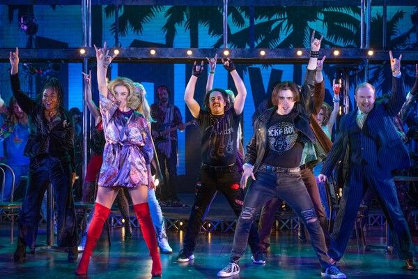 Renee Titus (Justice), Bailee Endebrock (Sherrie), Matt DaSilva (Lonny), Dan Hoy (Dre Photo