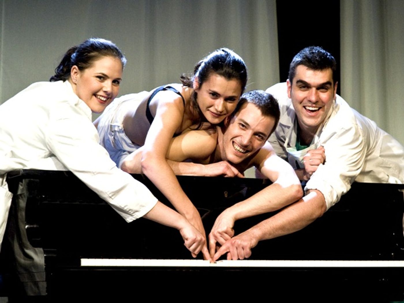 Se cumplen 12 años del estreno de PEGADOS  Image