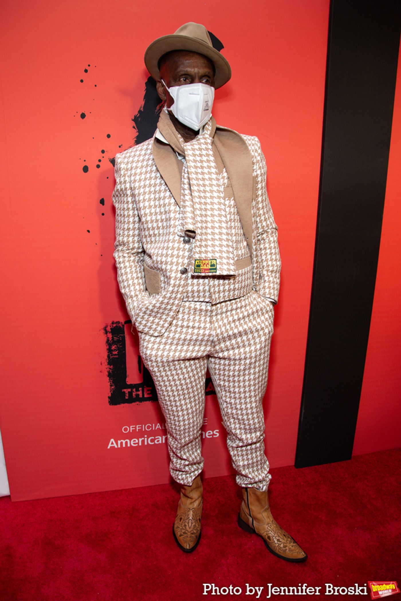 Photos: On the Opening Night Red Carpet for MJ THE MUSICAL  Image