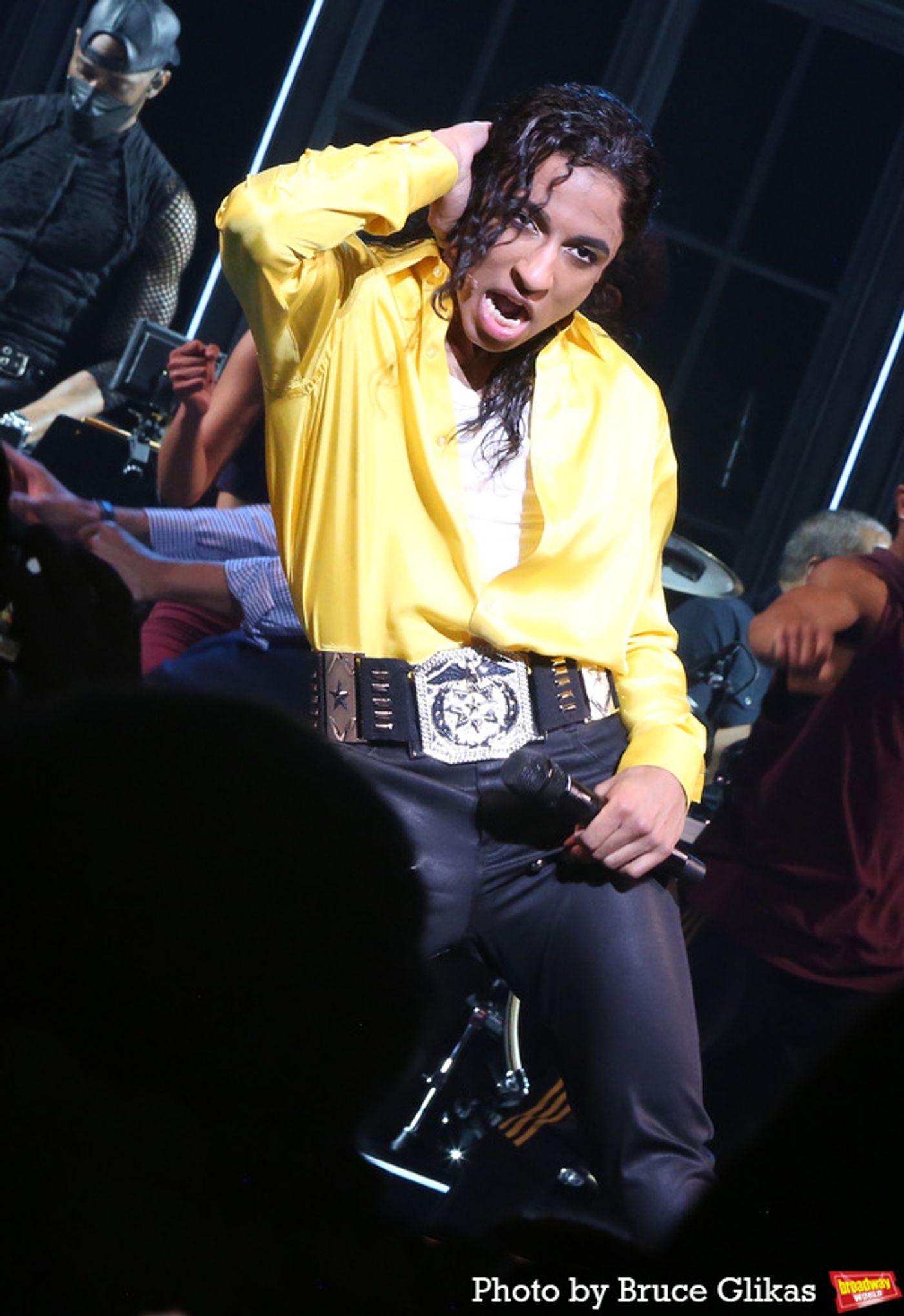 Photos: Go Inside MJ's Opening Night Curtain Call  Image