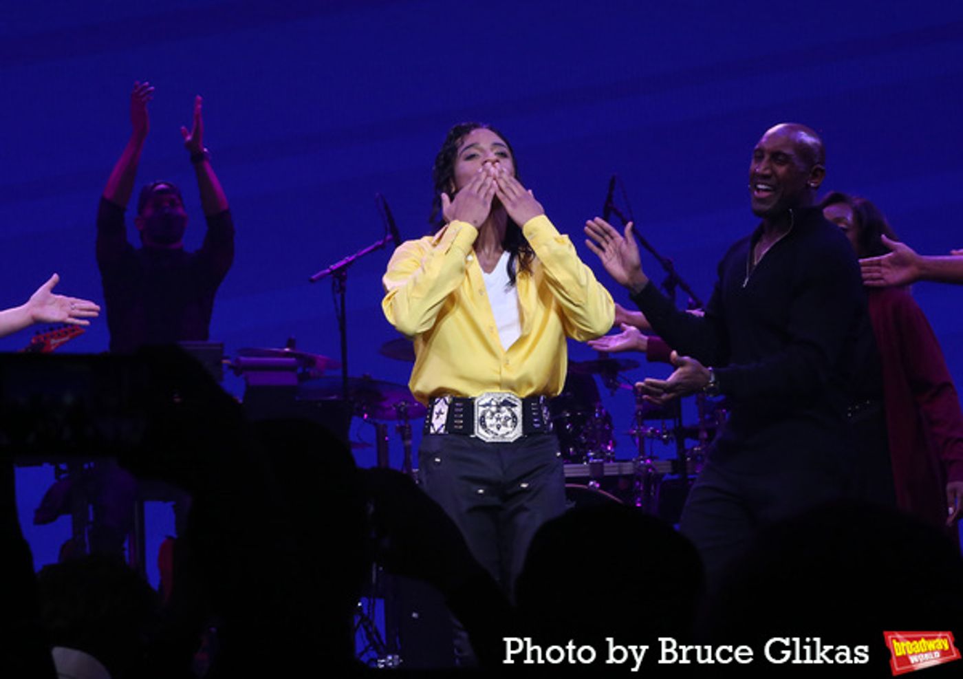 Photos: Go Inside MJ's Opening Night Curtain Call  Image