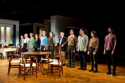 Molly Ranson, Kenneth Topol, Nancy Robinette, Betsy Aidem, Richard Topol, Ari Brand,  Photo