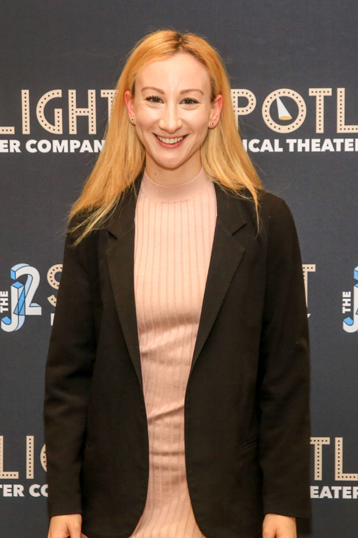 Photos: Cast Announced for A DAY IN HOLLYWOOD / A NIGHT IN THE UKRAINE  Image