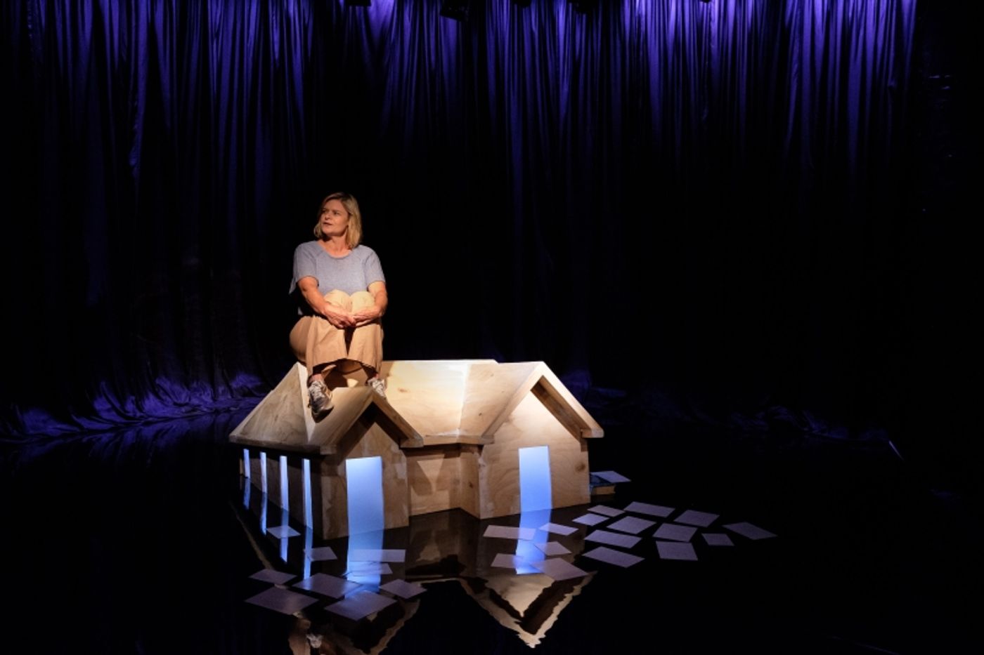 Review: THE END OF WINTER, Noëlle Janaczewska's Contemporary Commentary On Climate Change From A Cold Appreciator Opens At Griffin Theatre  Image