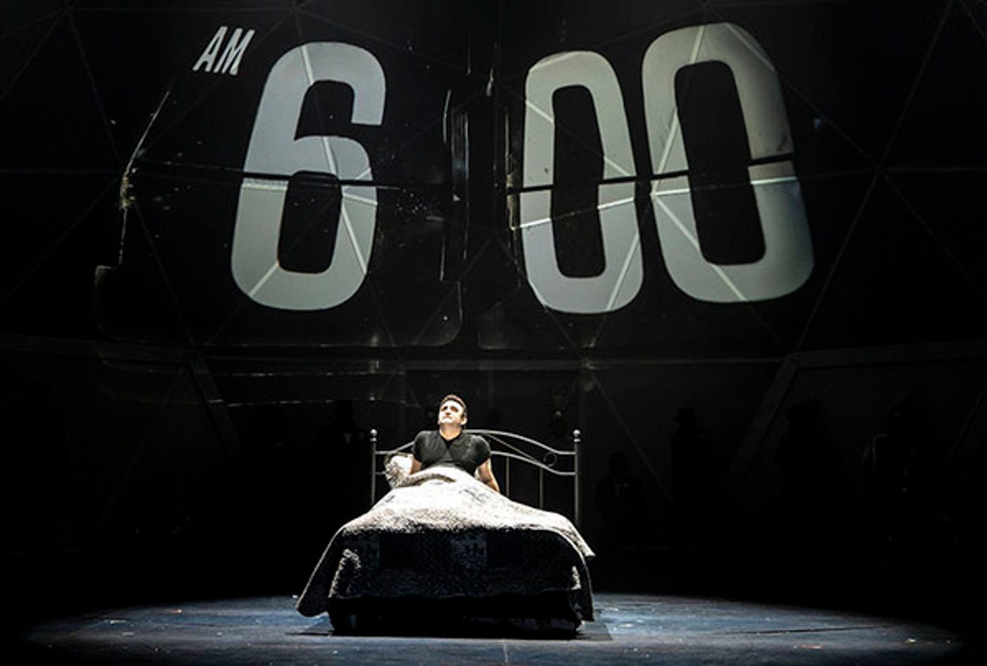Photos: Inside Look at GROUNDHOG DAY: THE MUSICAL at The Paramount Theatre  Image