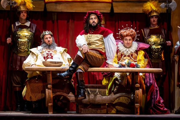 Photos: Inside Look at 5-Star Theatrical's SOMETHING ROTTEN!  Image