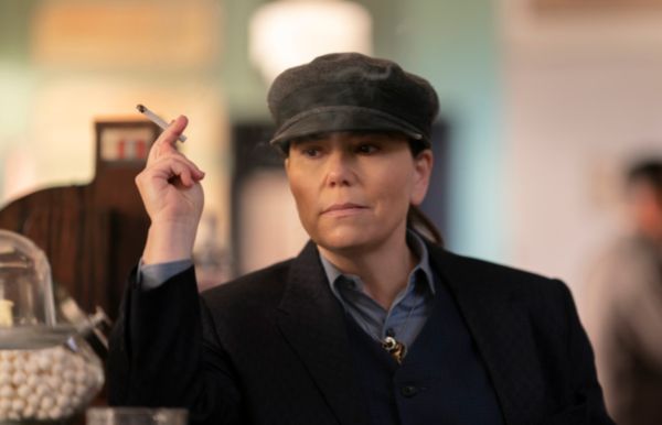 Alex Borstein (Susie Myerson)

Photo Credit: Courtesy of Amazon Studios

 Photo