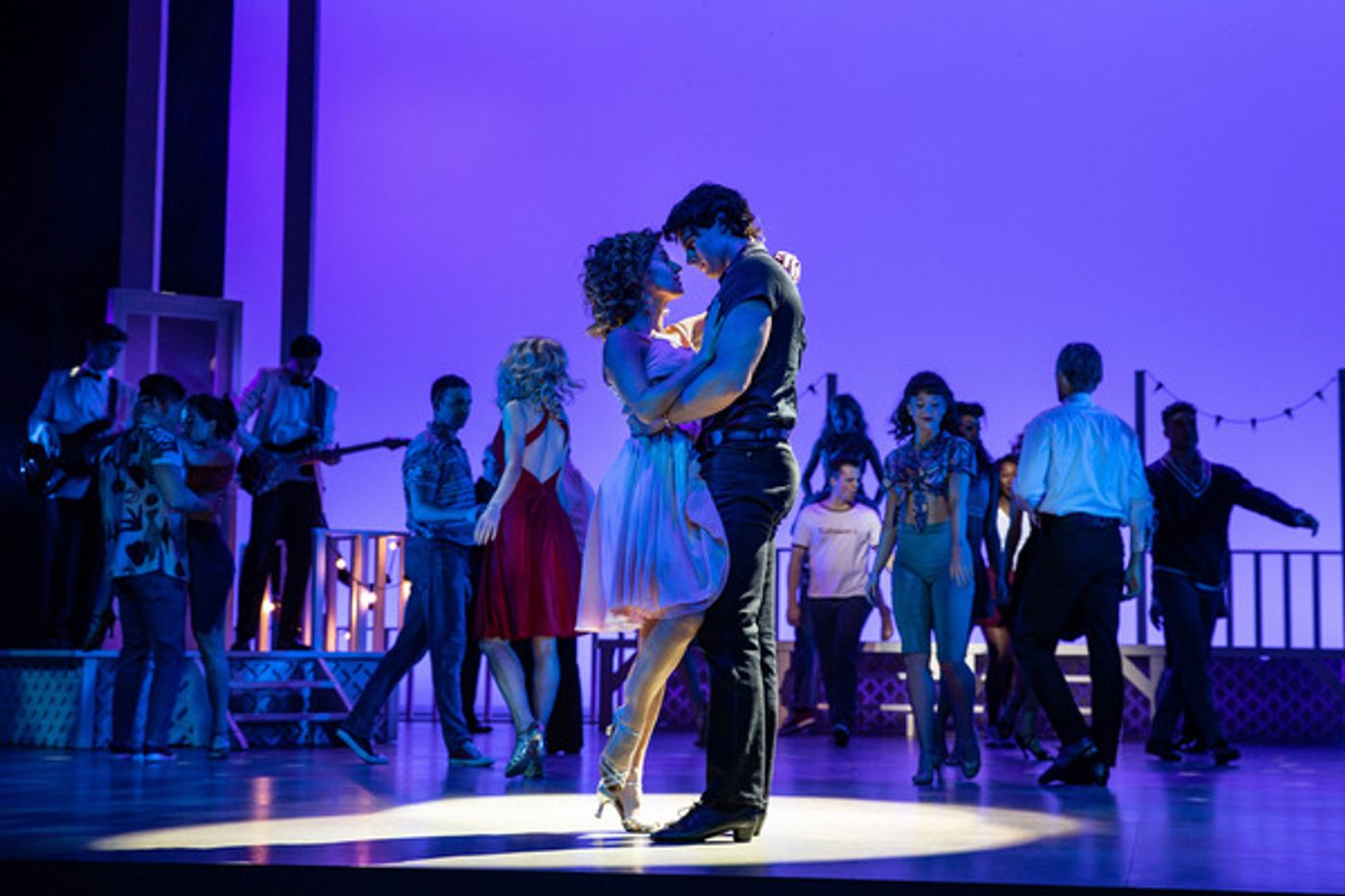 Photos: First Look at DIRTY DANCING at the Dominion Theatre  Image