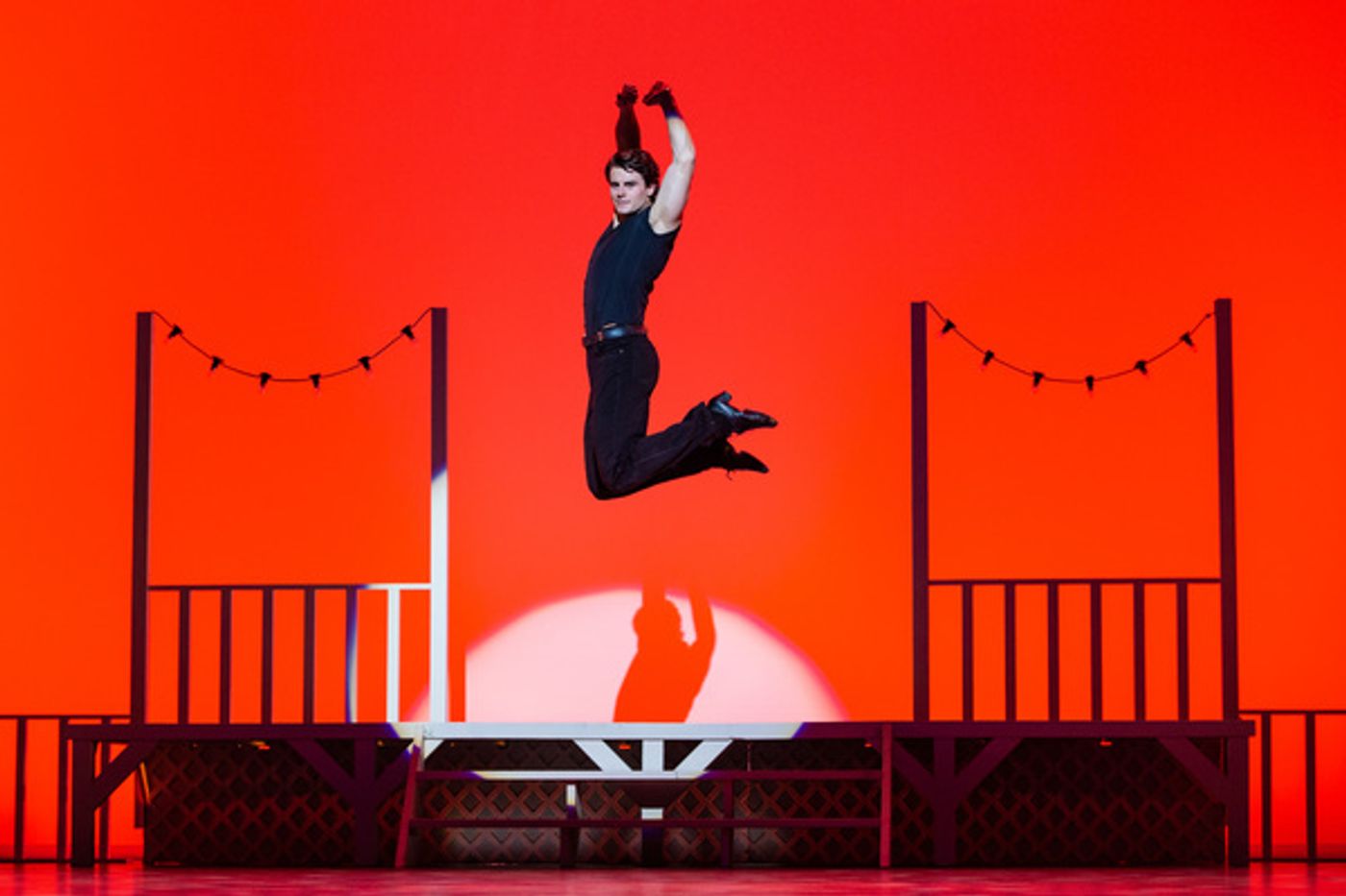 Photos: First Look at DIRTY DANCING at the Dominion Theatre  Image