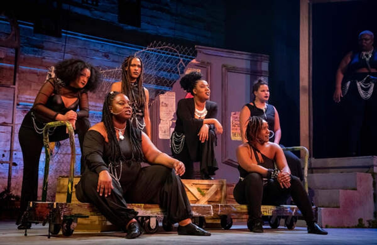  Zyrece Montgomery, Raven Mone’t Bryant, Shannon Sharkey, Sydney Smith, Maya Nicholson, Hayley Johnson, Dayshawnda Ash
 at 