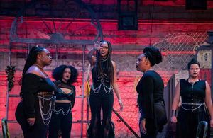 Raven Mone’t Bryant, Zyrece Montgomery, Shannon Sharkey, Sydney Smith, Hayley Johns Photo