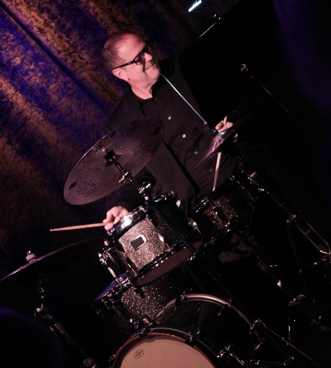 Review: Put a Bow On BILLY STRITCH BIG BIRDLAND BIRTHDAY BASH! - A Swell, Shiny Gift For All To Enjoy Review: Put a Bow On BILLY STRITCH BIG BIRDLAND BIRTHDAY BASH! - A Swell, Shiny Gift For All To Enjoy Image