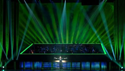 Stephanie J. Block Photo