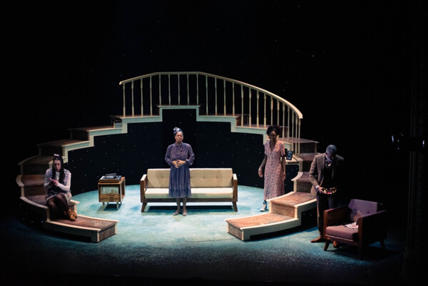 Photos: First Look at Ruby Barker, Wil Johnson & More in RUNNING WITH LIONS  Image