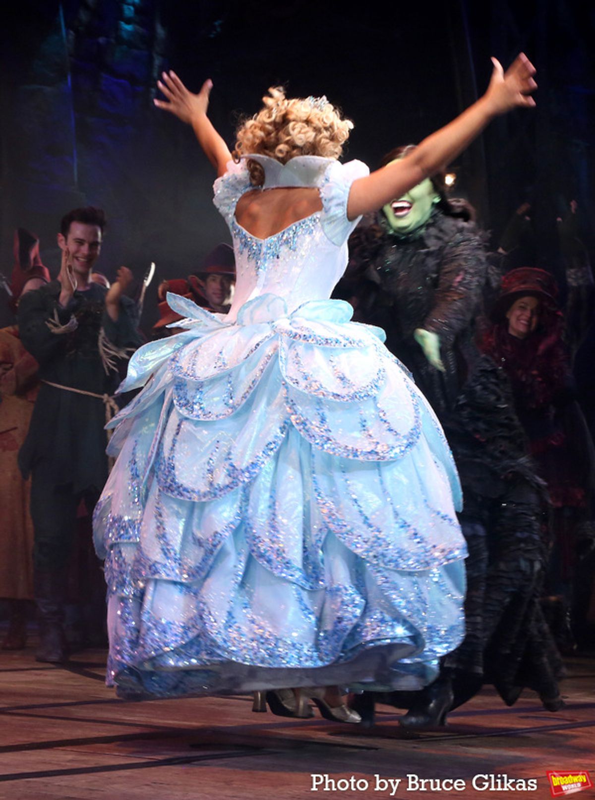 Brittney Johnson as 'Glinda' and  Lindsay Pearce as 'Elphaba' at 