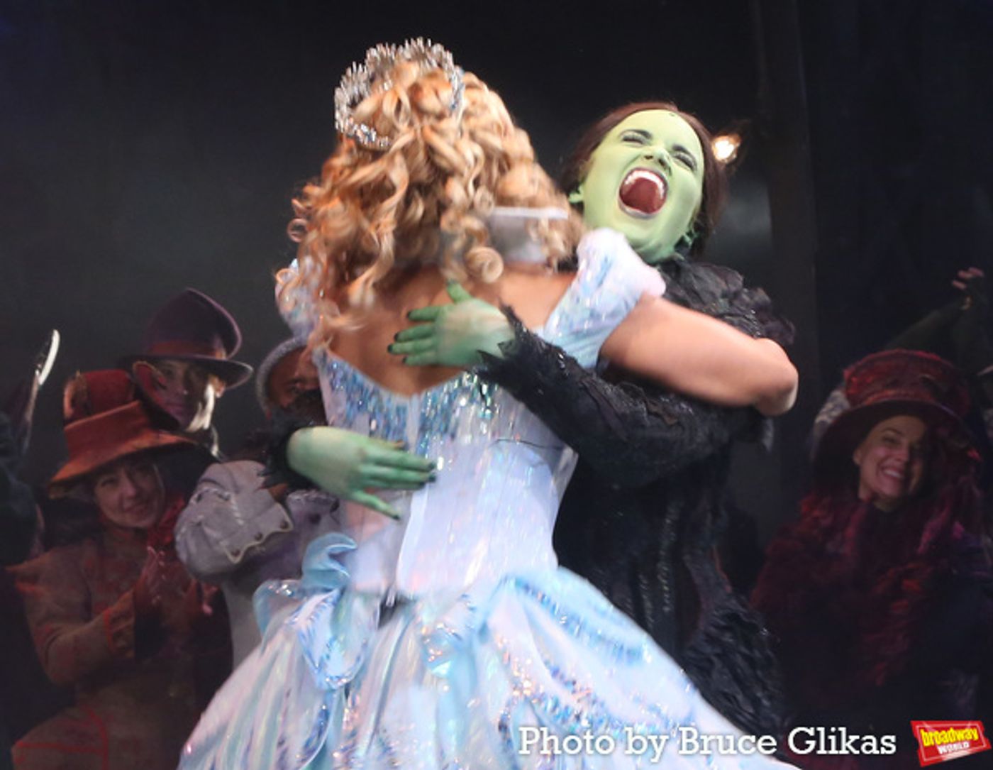 Photos: Brittney Johnson's First Performance as Full-Time Glinda in WICKED  Image