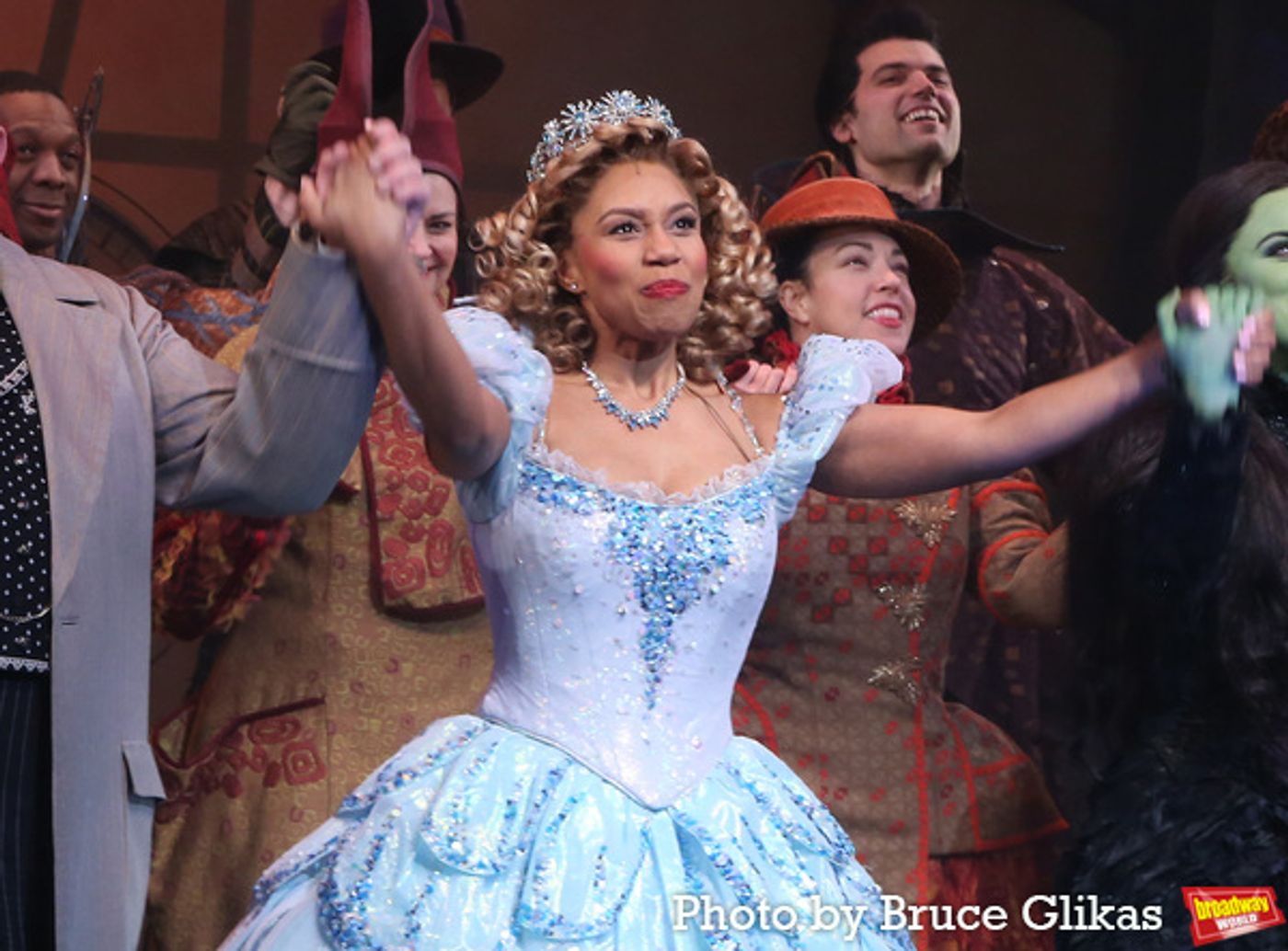Photos: Brittney Johnson's First Performance as Full-Time Glinda in WICKED  Image