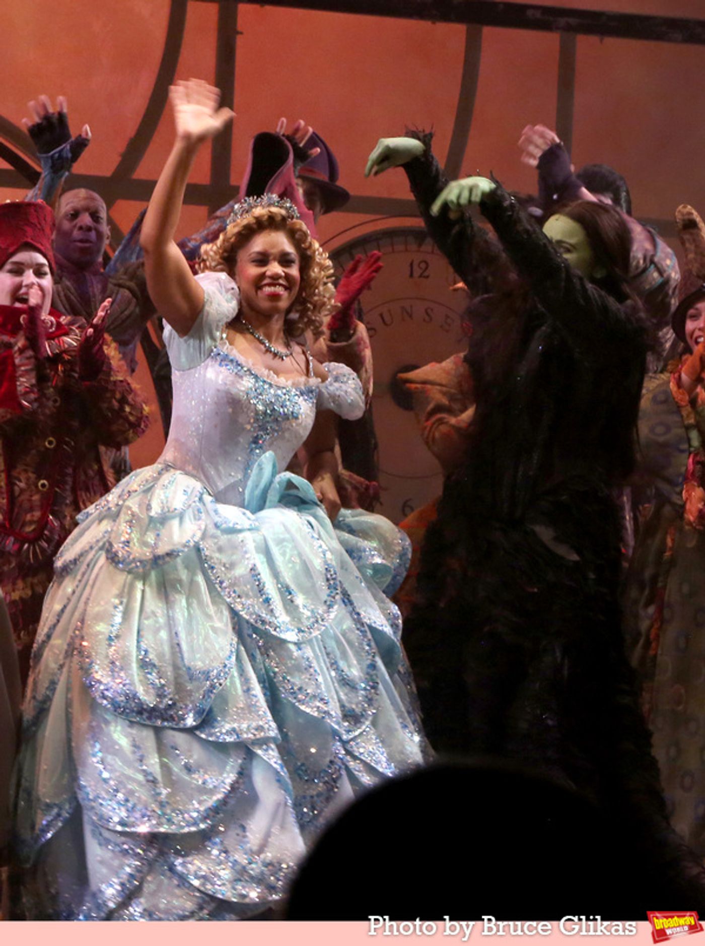 Photos: Brittney Johnson's First Performance as Full-Time Glinda in WICKED  Image