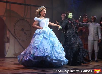 Brittney Johnson as "Glinda" and  Lindsay Pearce as "Elphaba" Photo