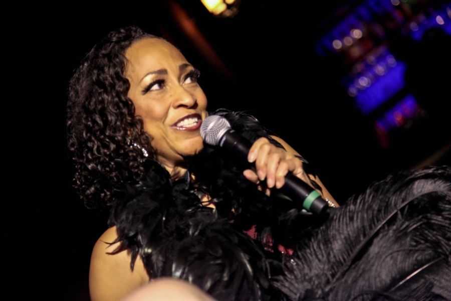 Review: A TIN PAN ALLEY CELEBRATION OF BLACK HISTORY MONTH Gives 54 Below Audiences Gabrielle Lee at Her Saucy Sassy Best Image