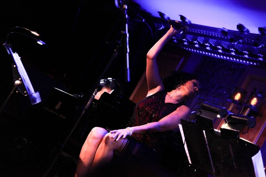 Review: A TIN PAN ALLEY CELEBRATION OF BLACK HISTORY MONTH Gives 54 Below Audiences Gabrielle Lee at Her Saucy Sassy Best Image