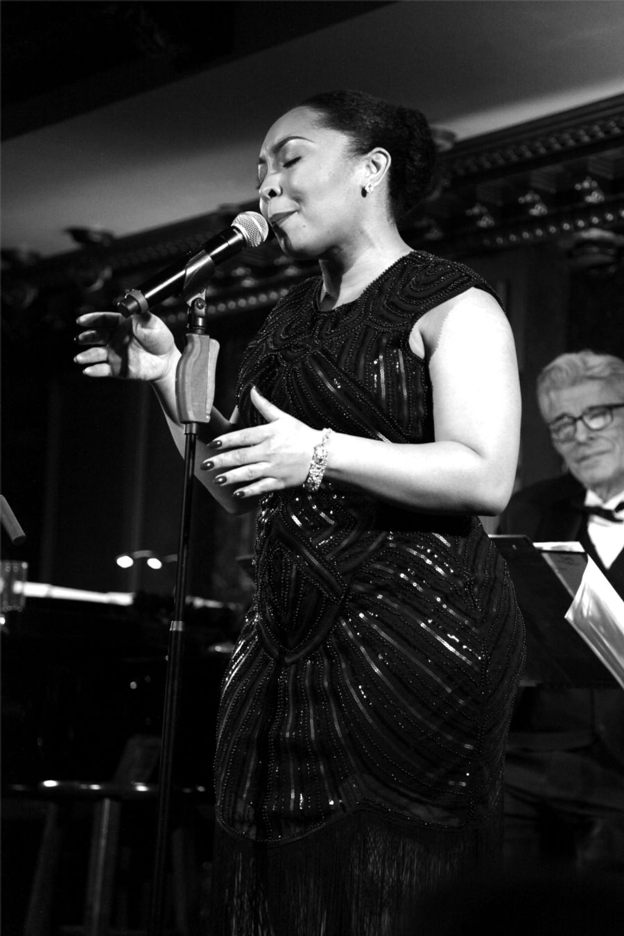 Review: A TIN PAN ALLEY CELEBRATION OF BLACK HISTORY MONTH Gives 54 Below Audiences Gabrielle Lee at Her Saucy Sassy Best Image