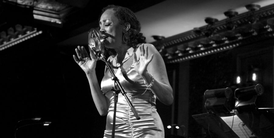 Review: A TIN PAN ALLEY CELEBRATION OF BLACK HISTORY MONTH Gives 54 Below Audiences Gabrielle Lee at Her Saucy Sassy Best Image