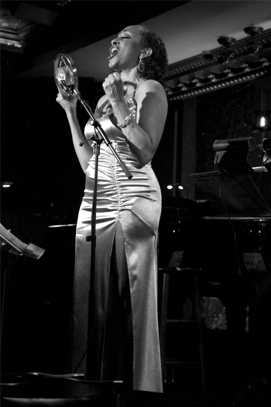 Review: A TIN PAN ALLEY CELEBRATION OF BLACK HISTORY MONTH Gives 54 Below Audiences Gabrielle Lee at Her Saucy Sassy Best Image