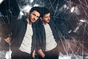 Jonathan Bailey Photo