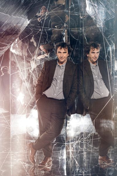 Phil Daniels Photo