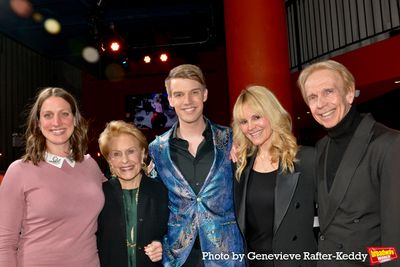 Diane Trunecek, Barbara Fields, Mark William, Whitney Glandon and John Glandon Photo