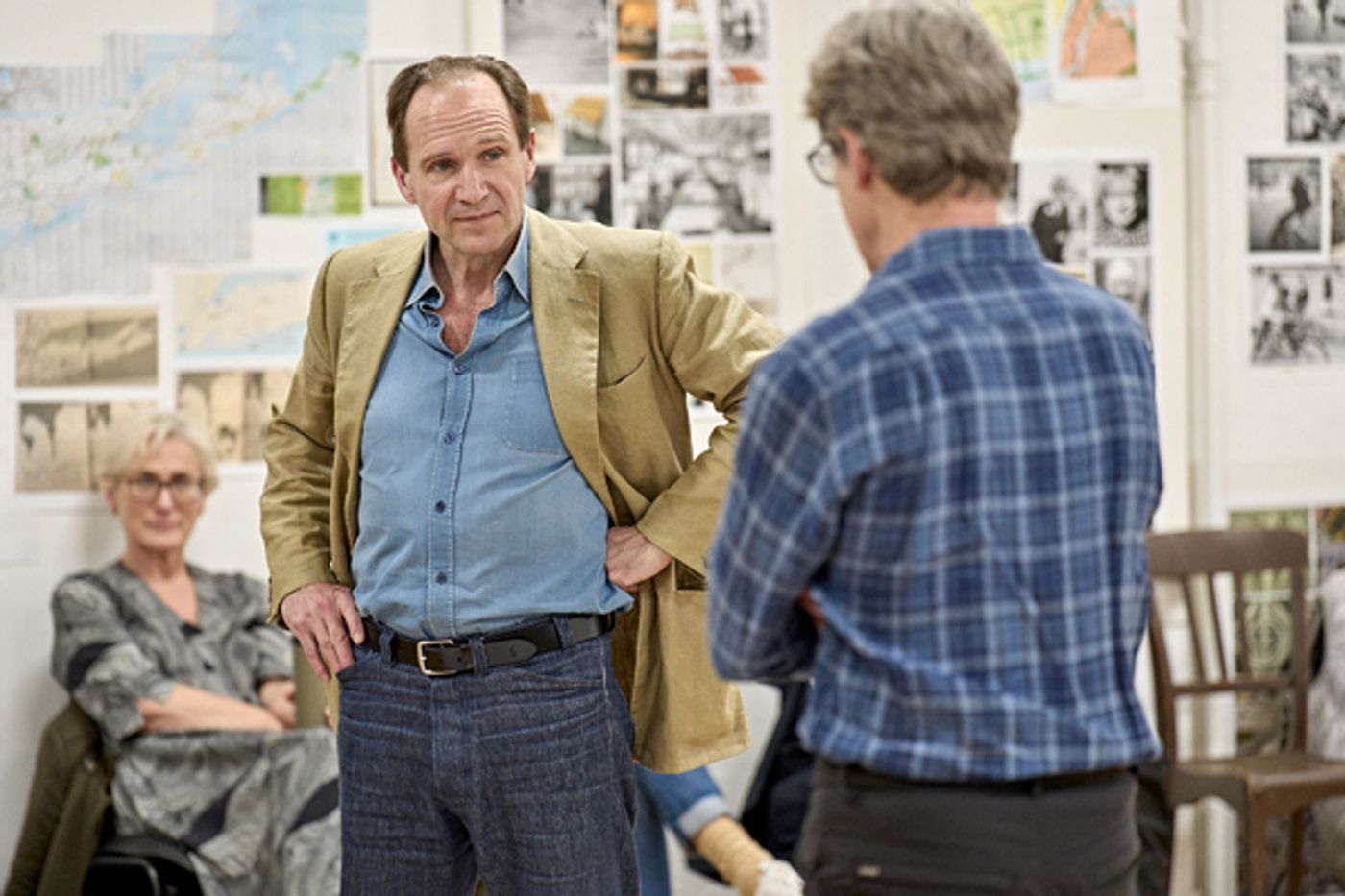 Photos: See Ralph Fiennes & More in Rehearsals for STRAIGHT LINE CRAZY  Image