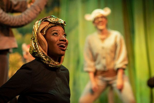 Carole Stennett Photo