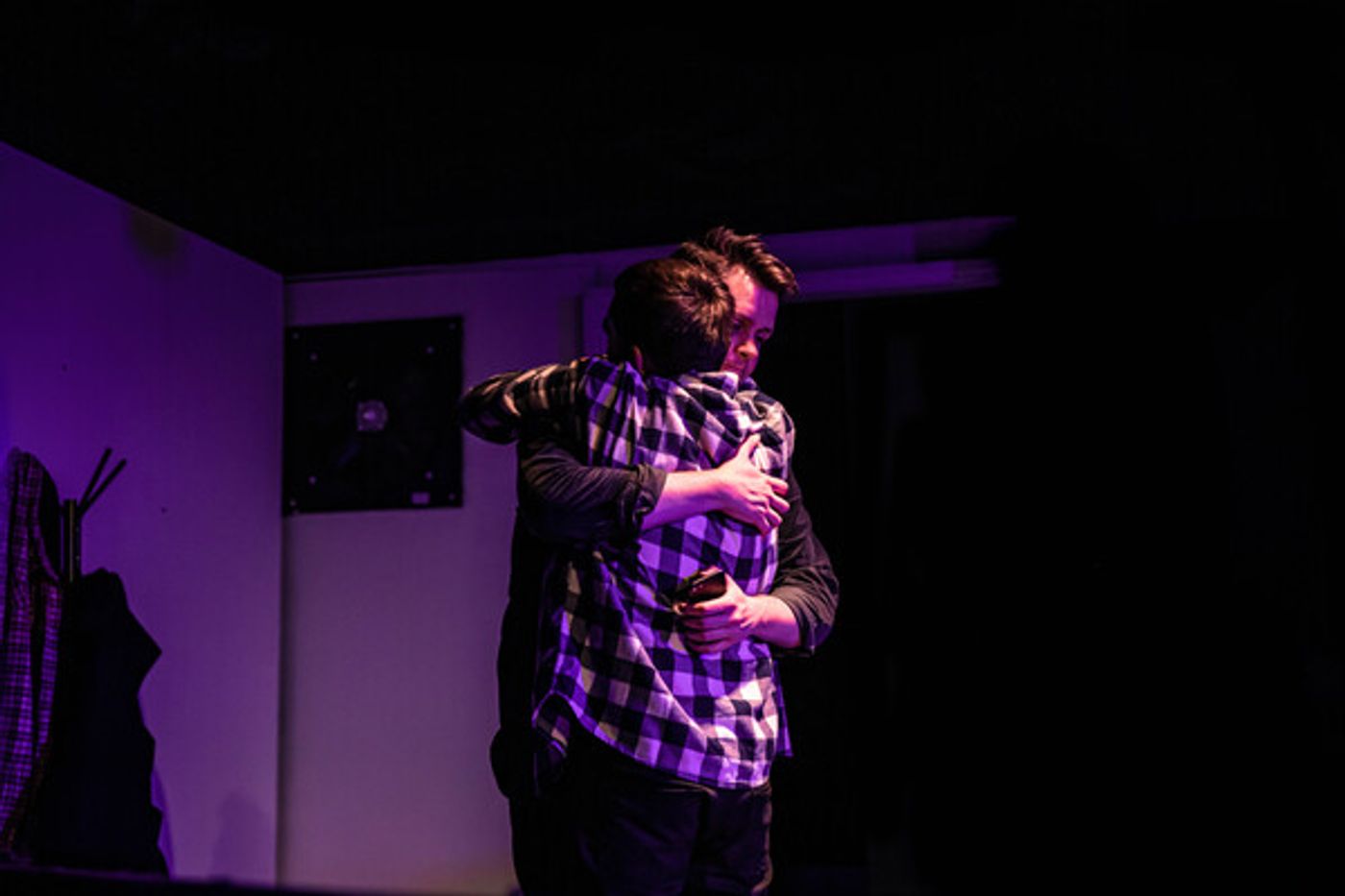 Photos: First Look at TELL ME STRAIGHT at Chiswick Playhouse Photos: First Look at TELL ME STRAIGHT at Chiswick Playhouse Image