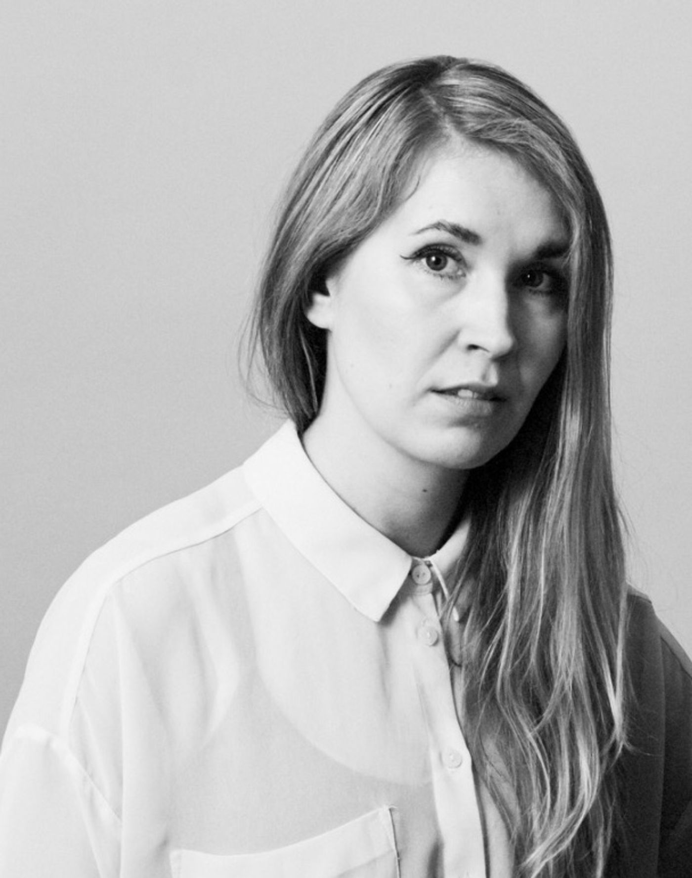 KIVI KIINNOSTAA, MUTTA MIKSI? Ohjaaja Wallgrenin ja dramaturgi Buchwaldin haastattelu  Image