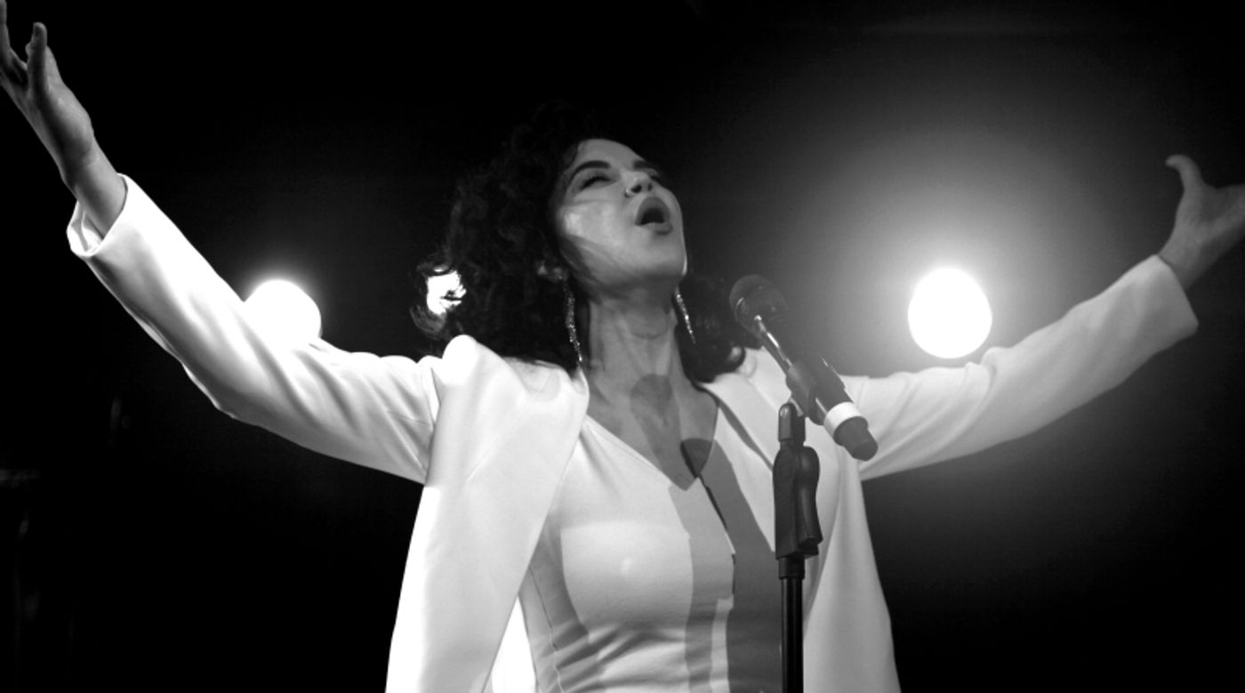 Review: Alexandra Silber Shows Us That She Is SO IN LOVE With Love, Her Hubby, & With Performing, at The Green Room 42  Image