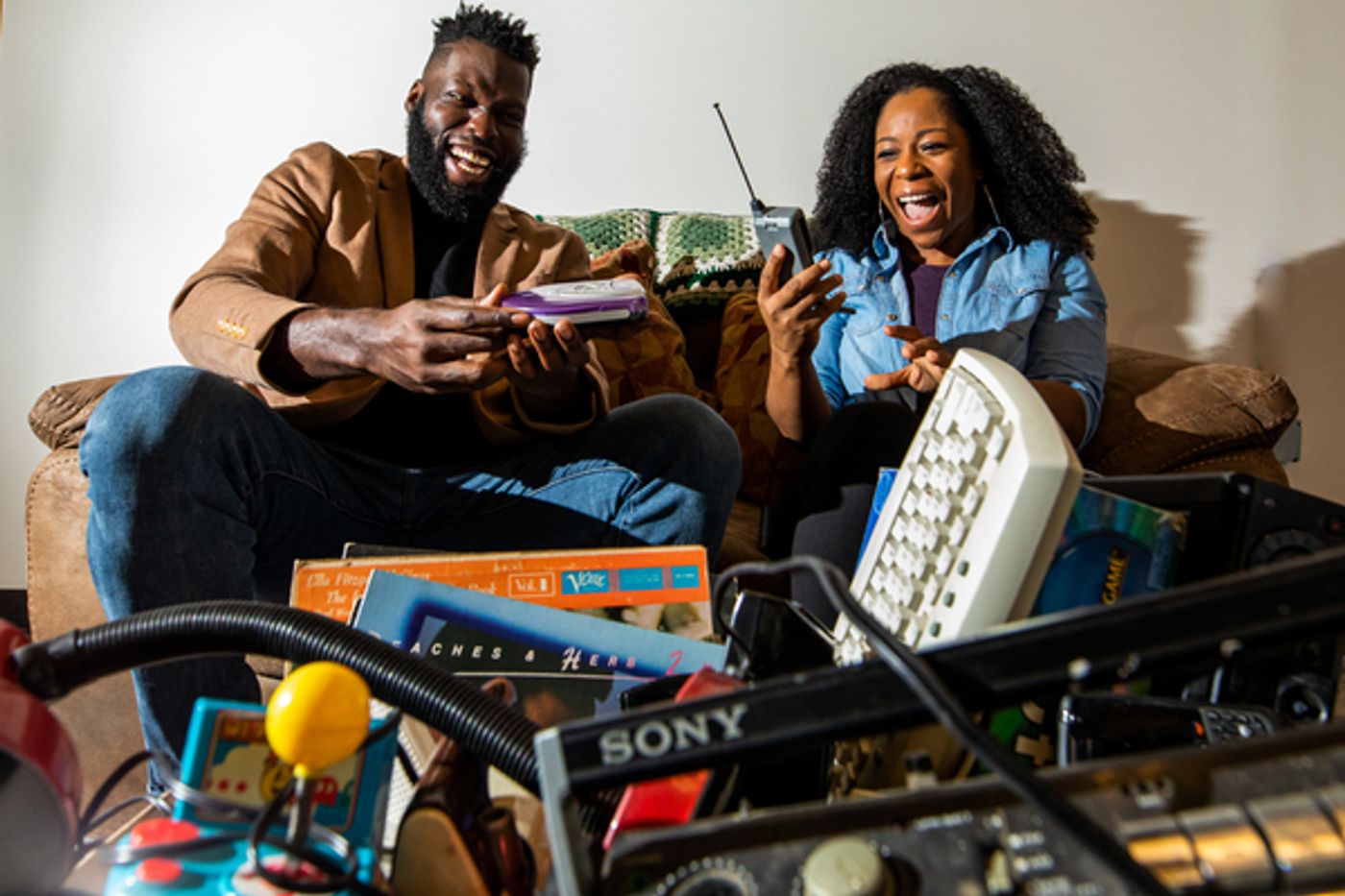 Photos: First Look at the World Premiere of BACKING TRACK at The Arden Photos: First Look at the World Premiere of BACKING TRACK at The Arden Image