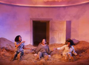 Marinda Anderson, Rolonda Watts, Brittany Bellizeare @ BroadwayWorld Marinda Anderson, Rolonda Watts, Brittany Bellizeare Photo