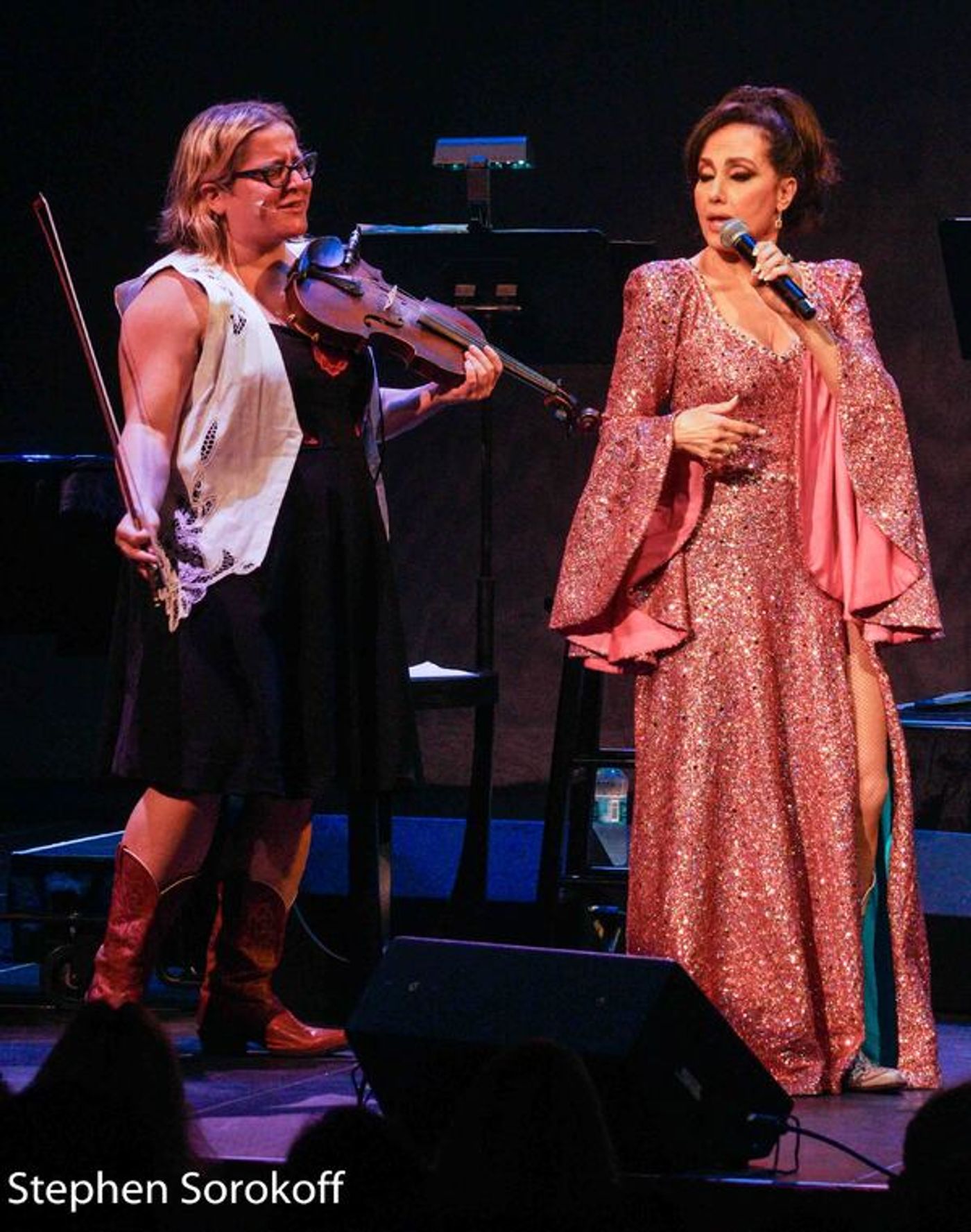 Photo Coverage: Deborah Silver Brings GLITTER & GRITS to the Kravis Center  Image