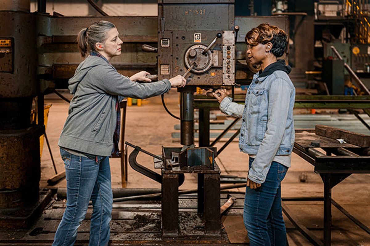Linda Gillum (left) plays Tracey and Shariba Rivers plays Cynthia at 