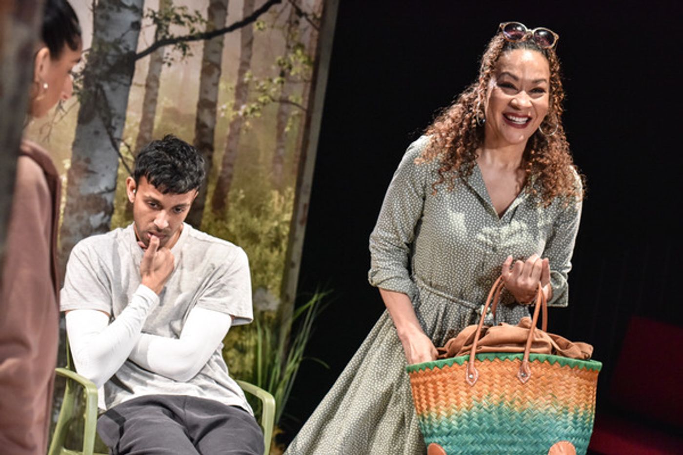 Photos: First Look at THE ANIMAL KINGDOM at Hampstead Theatre Photos: First Look at THE ANIMAL KINGDOM at Hampstead Theatre Image