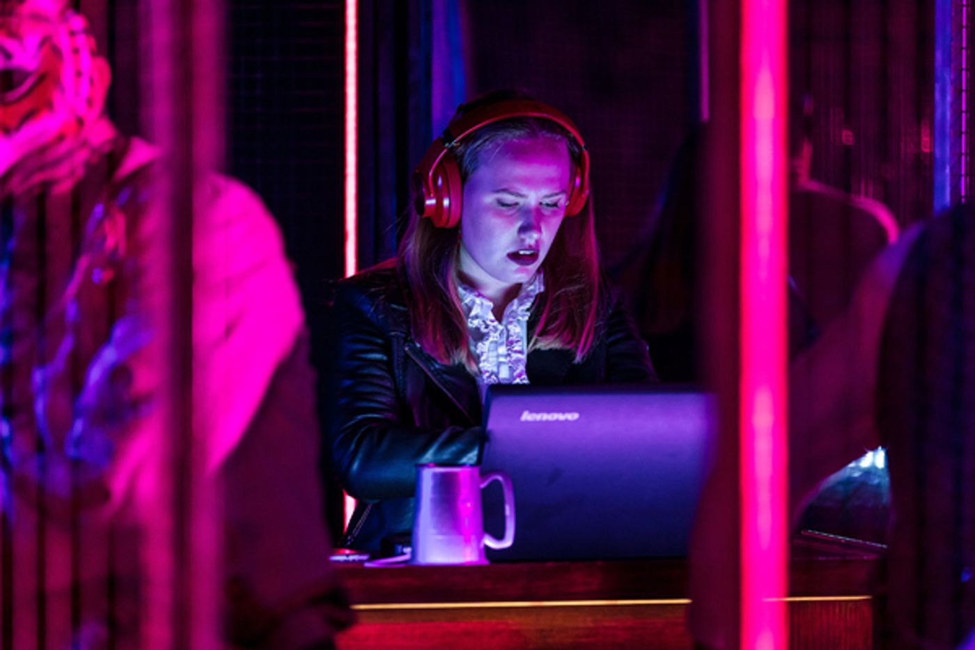 Photos: First Look at the National Theatre's School Tour of JEKYLL & HYDE  Image