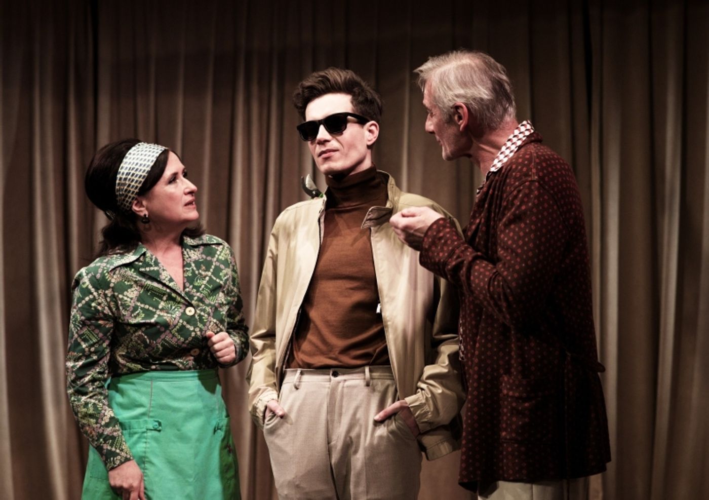 Review: ABSOLVENT v Divadle Na Fidlovacce  Image