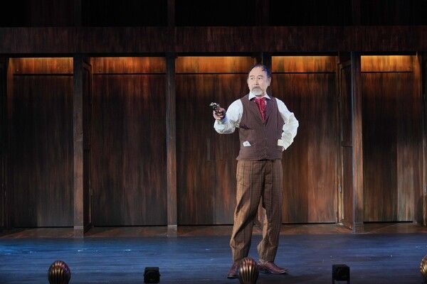 Gedde Watanabe as Charles Guiteau Photo