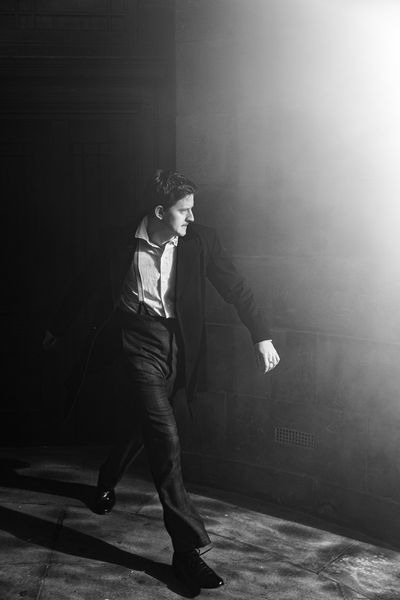 Lorn Macdonald (Utterson) 
 Photo