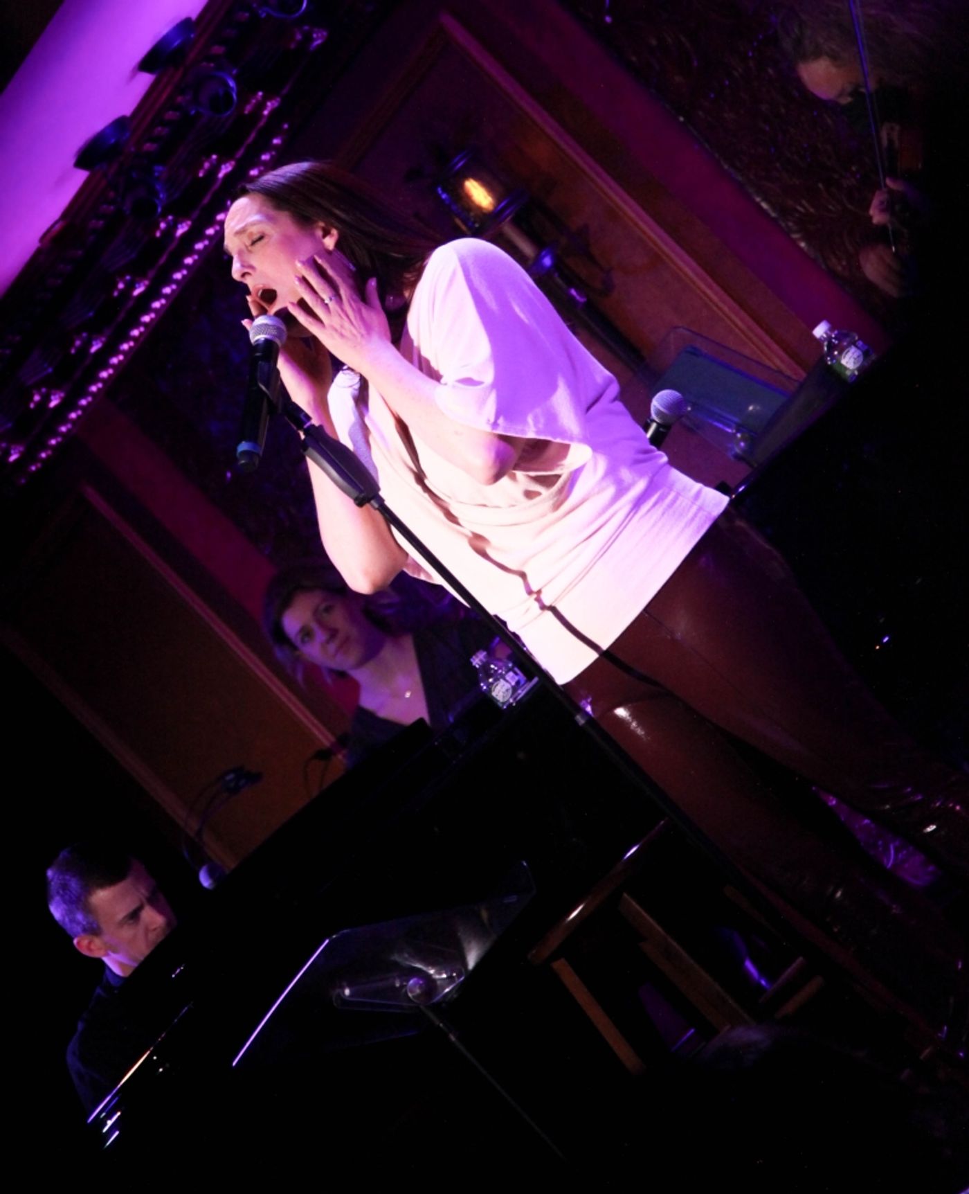 Review: Julia Murney Nurtures Full 54 Below House with SOOTHE MY SOUL Review: Julia Murney Nurtures Full 54 Below House with SOOTHE MY SOUL Image