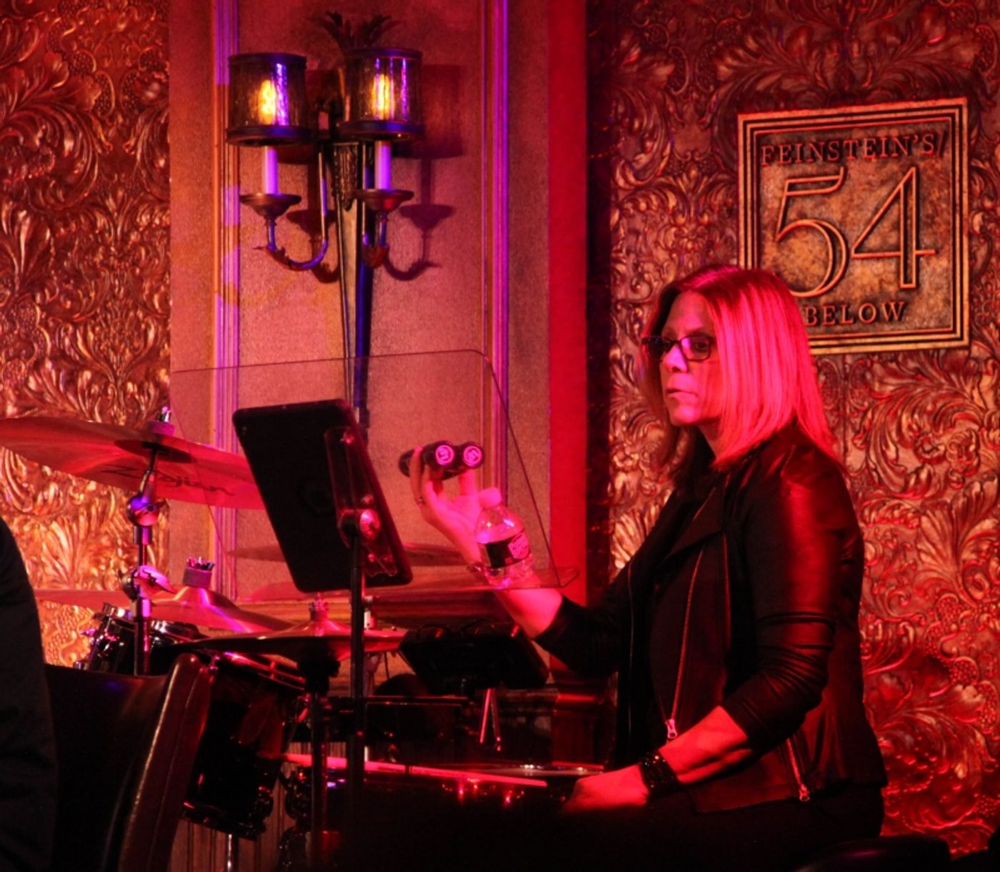 Review: Julia Murney Nurtures Full 54 Below House with SOOTHE MY SOUL Review: Julia Murney Nurtures Full 54 Below House with SOOTHE MY SOUL Image