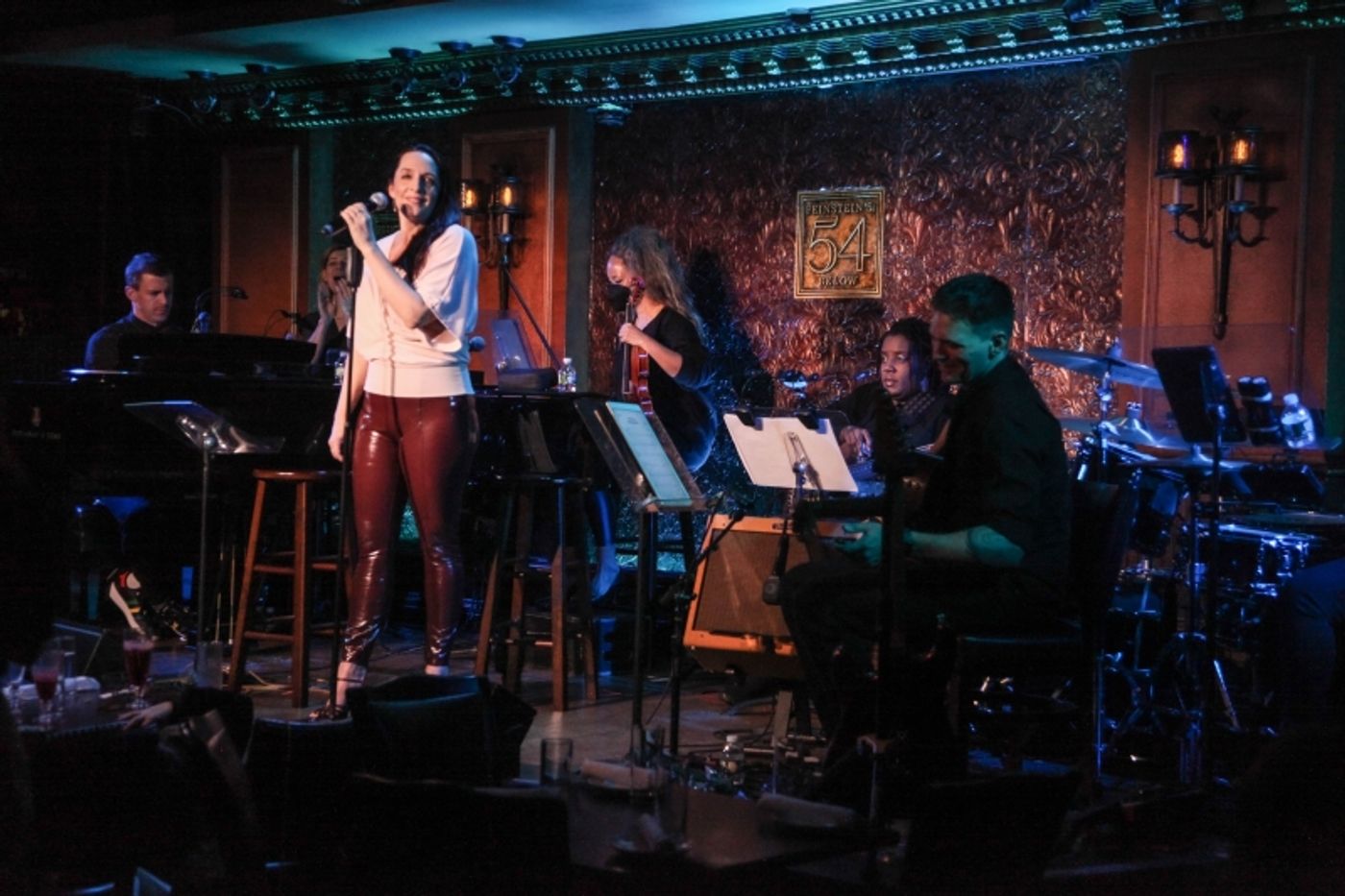Review: Julia Murney Nurtures Full 54 Below House with SOOTHE MY SOUL Review: Julia Murney Nurtures Full 54 Below House with SOOTHE MY SOUL Image