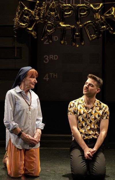 Glynis Bell and Tommy Heleringer Photo